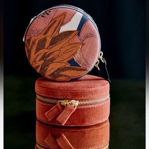 Sézane Jewelry Case